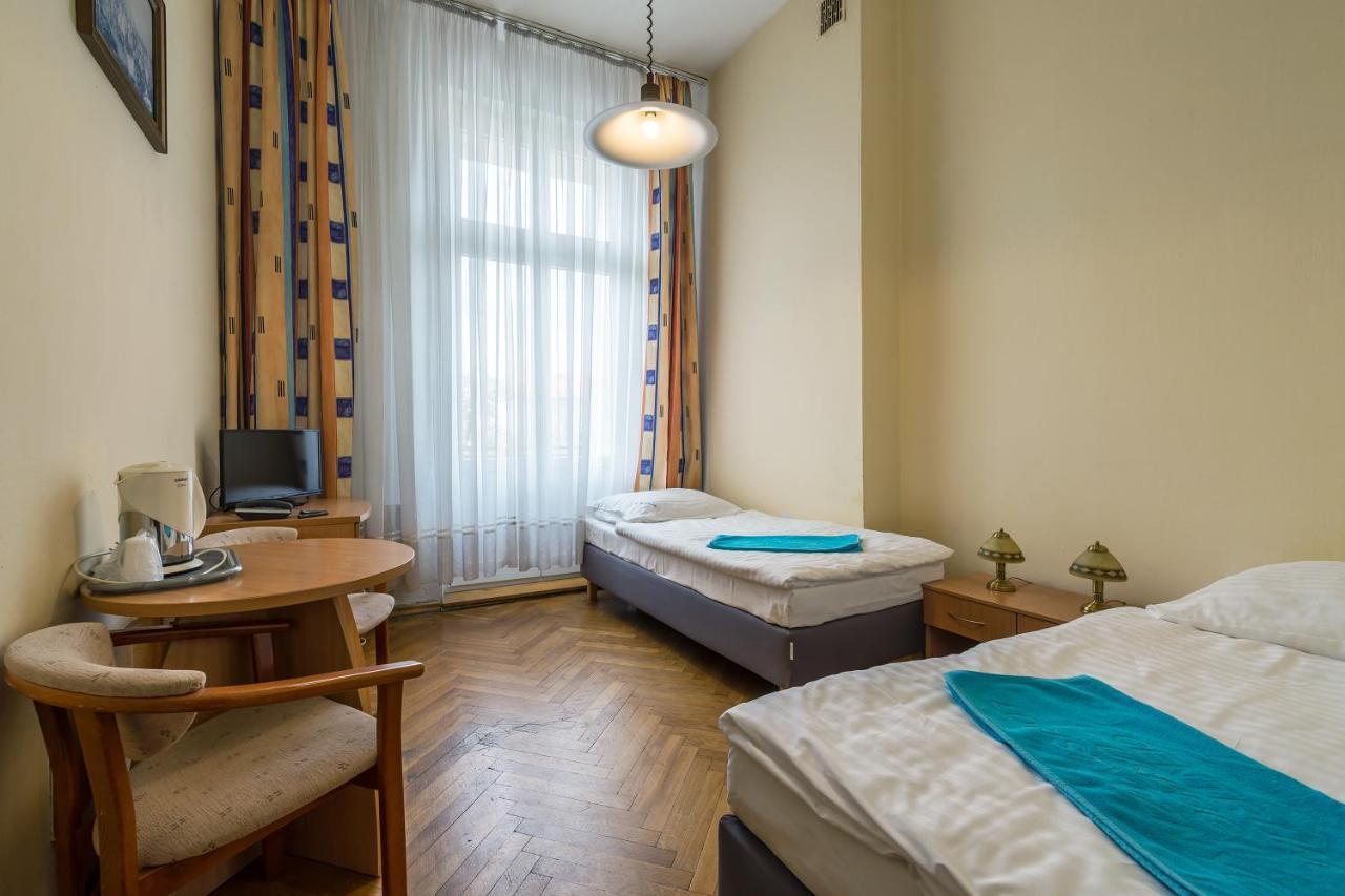 Savoy Wroclaw Pansiyon Dış mekan fotoğraf